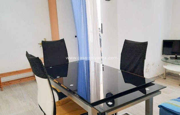 Herverkoop - Appartement / flat - Torrevieja - Center