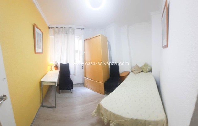 Herverkoop - Appartement / flat - Torrevieja - Center