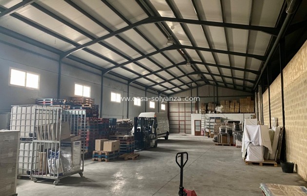 Wiederverkauf - wine cellar - Albacete