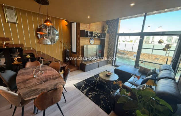 Revente - Villa - Orihuela - Lomas de Cabo Roig