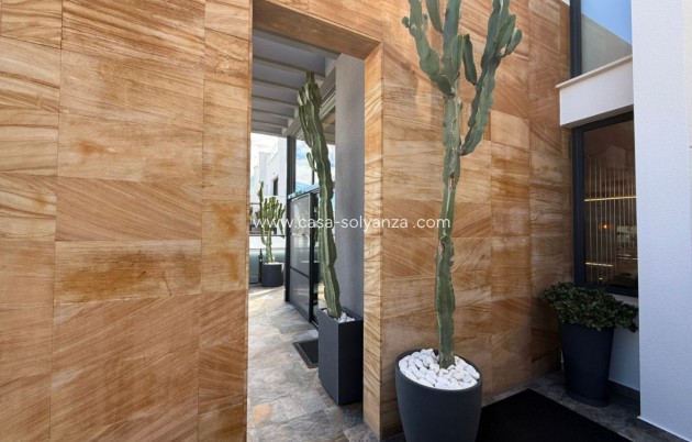 Revente - Villa - Orihuela - Lomas de Cabo Roig