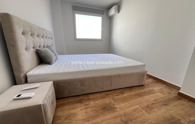 Resale - Apartment / flat - Torrevieja - Costa Blanca