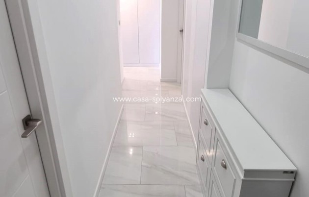Revente - Appartement - Torrevieja - Center