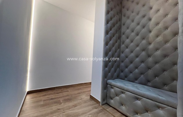 Resale - Apartment / flat - Torrevieja - Costa Blanca
