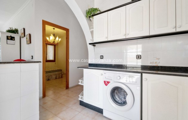 Resale - Villa - San Luis - Inland