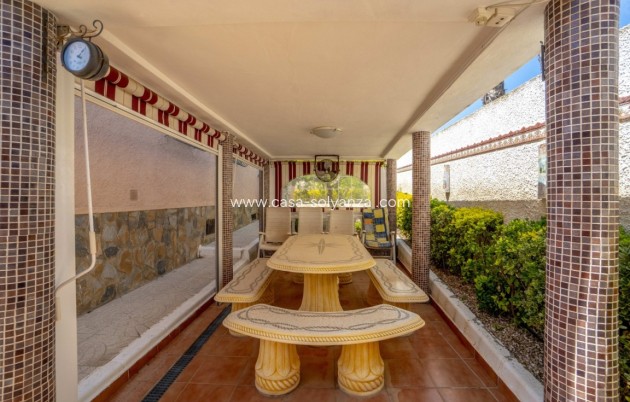 Resale - Villa - San Luis - Inland