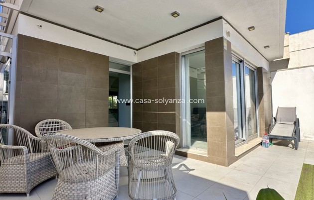 Wiederverkauf - Villa - Orihuela Costa - Lomas de Cabo Roig