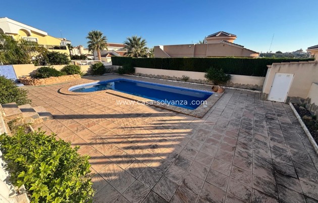 Wiederverkauf - Villa Detached - Ciudad Quesada - La Fiesta