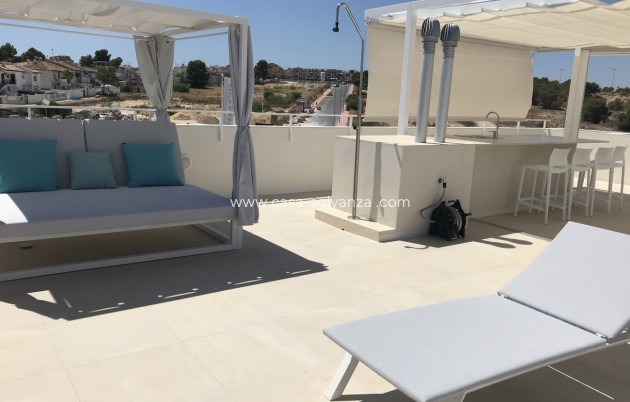 Resale - Apartment / flat - Torrevieja - Los Balcones