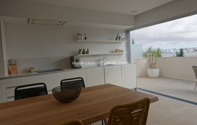 Resale - Apartment / flat - Torrevieja - Los Balcones