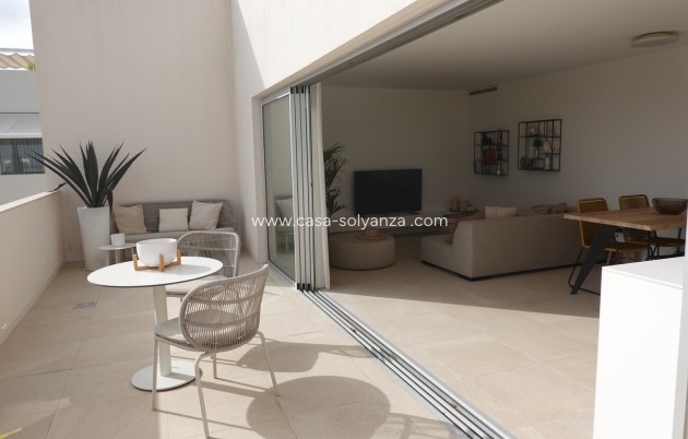 Resale - Apartment / flat - Torrevieja - Los Balcones
