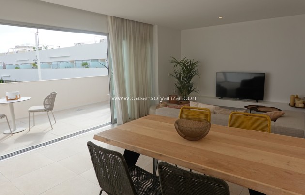 Resale - Apartment / flat - Torrevieja - Los Balcones
