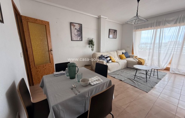 Resale - Apartment / flat - Torrevieja - El Acequión - Los Náufragos