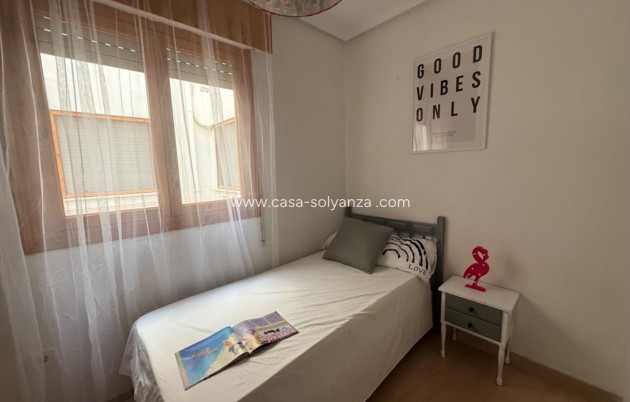 Resale - Apartment / flat - Torrevieja - El Acequión - Los Náufragos