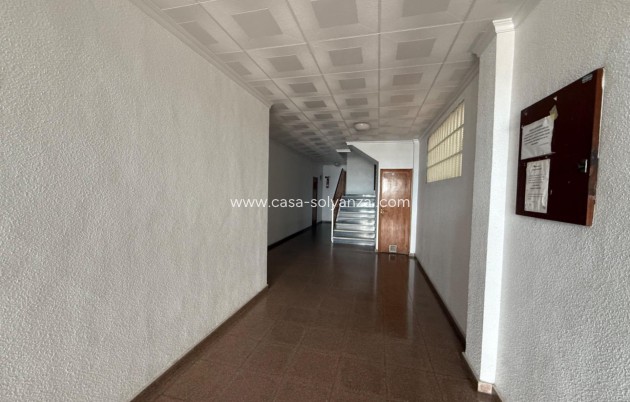 Resale - Apartment / flat - Torrevieja - El Acequión - Los Náufragos