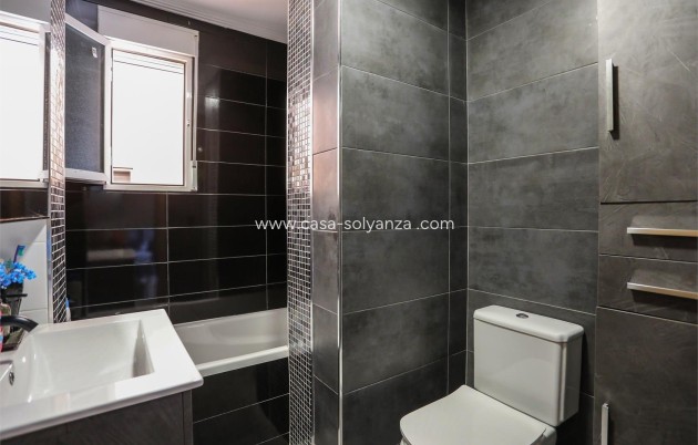 Herverkoop - Appartement / flat - Orihuela Costa - Playa Flamenca