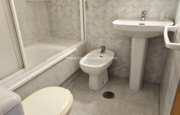 Revente - Appartement - Torrevieja - Acequion