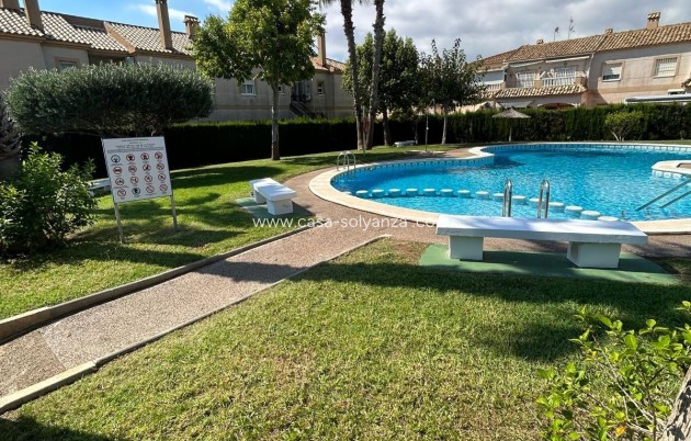 Herverkoop - Bungalow - Torrevieja - Aguas nuevas