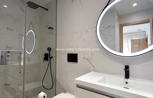 Revente - Maison de ville - El Raso - Costa Blanca