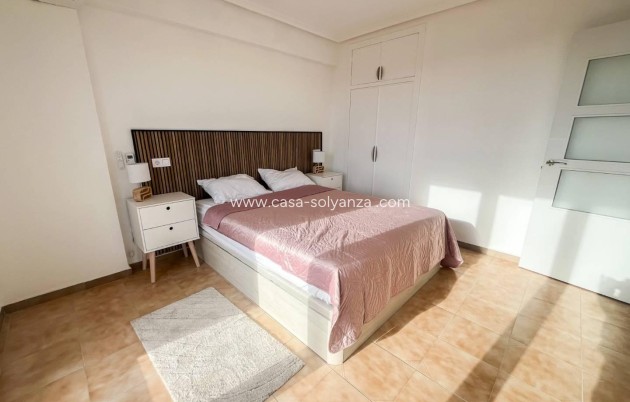 Resale - Apartment / flat - Torrevieja - Punta Prima