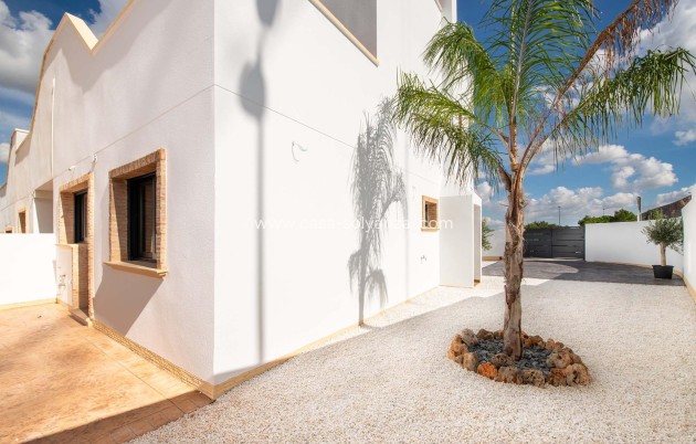 Neue Gebäude - Bungalow - Cox - San Fernando