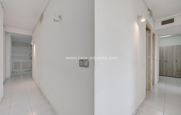 Revente - Appartement - Torrevieja - Center