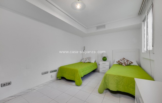 Revente - Appartement - Torrevieja - Center