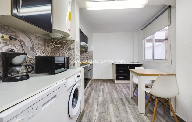 Revente - Appartement - Torrevieja - Center