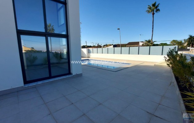 Revente - Villa - Torrevieja - Los Balcones