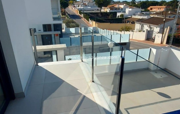 Revente - Villa - Torrevieja - Los Balcones