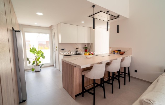 Resale - Villa - Algorfa - La Finca Golf Resort