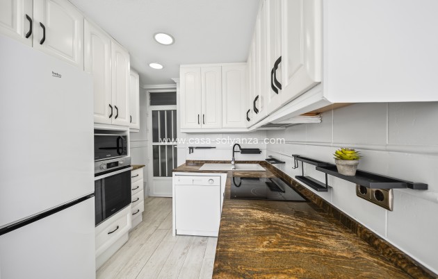 Revente - Appartement - Torrevieja - Puerto