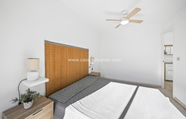 Revente - Appartement - Torrevieja - Puerto