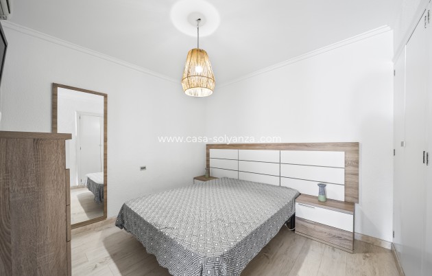 Revente - Appartement - Torrevieja - Puerto