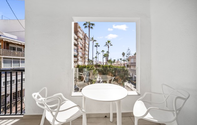Revente - Appartement - Torrevieja - Puerto