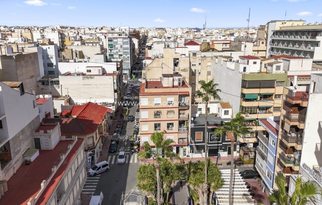 Revente - Appartement - Torrevieja - Puerto