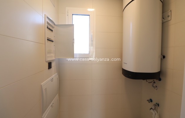 Resale - Apartment / flat - Guardamar del Segura - El Raso