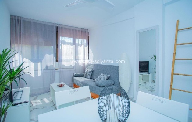 Herverkoop - Appartement / flat - Torrevieja - Cabo cervera