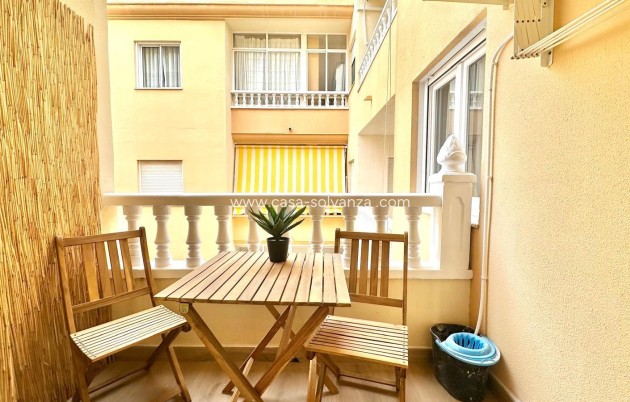 Revente - Appartement - Torrevieja - Center