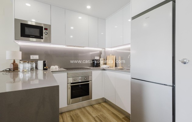 Wiederverkauf - Wohnung - Orihuela Costa - valentino golf III