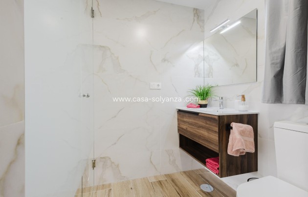 Wiederverkauf - Wohnung - Orihuela Costa - valentino golf III