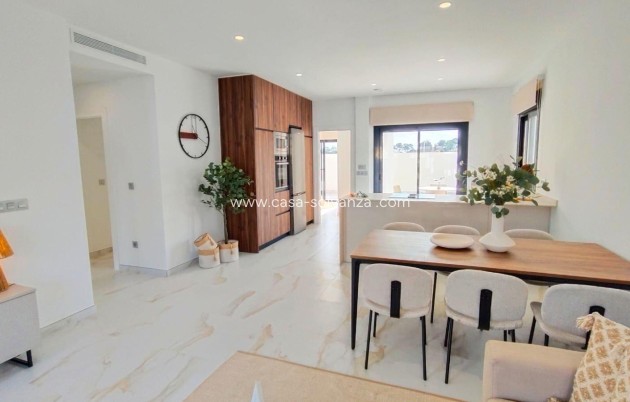 Neue Gebäude - Villa - Pilar de la Horadada - Pinar de Campoverde