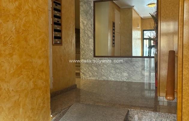 Revente - Appartement - Almoradí - Centro