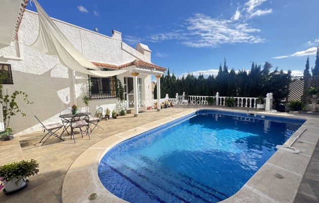 Herverkoop - Villa - Villamartin - Villamartín