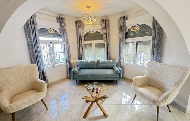 Herverkoop - Villa - Villamartin - Villamartín