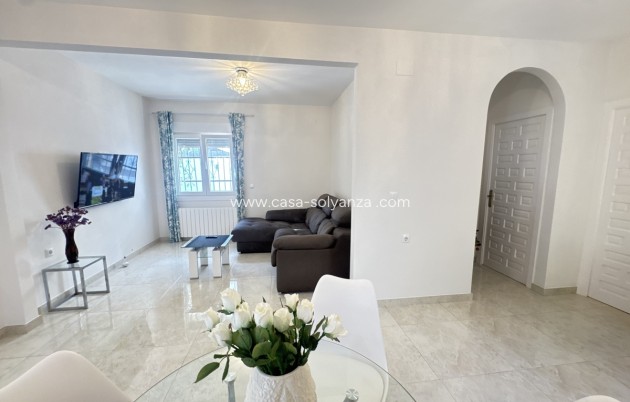 Herverkoop - Villa - Villamartin - Villamartín