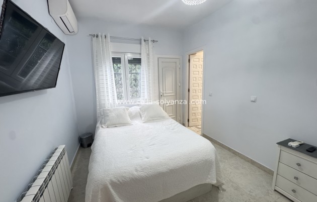 Herverkoop - Villa - Villamartin - Villamartín