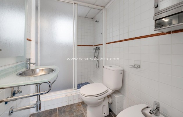 Herverkoop - Appartement / flat - Torrevieja - Center