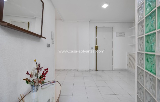 Herverkoop - Appartement / flat - Torrevieja - Center
