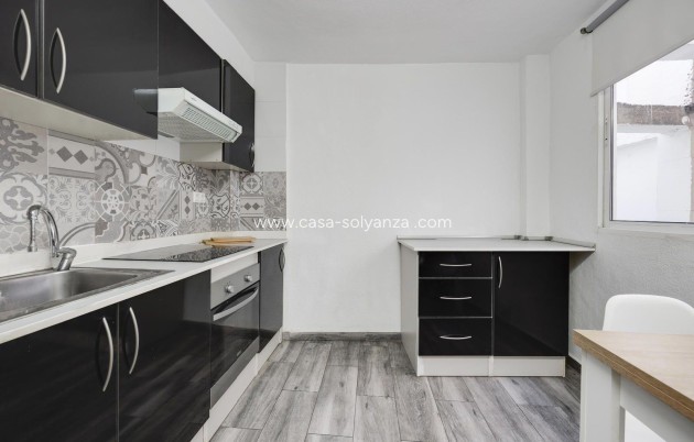 Herverkoop - Appartement / flat - Torrevieja - Center